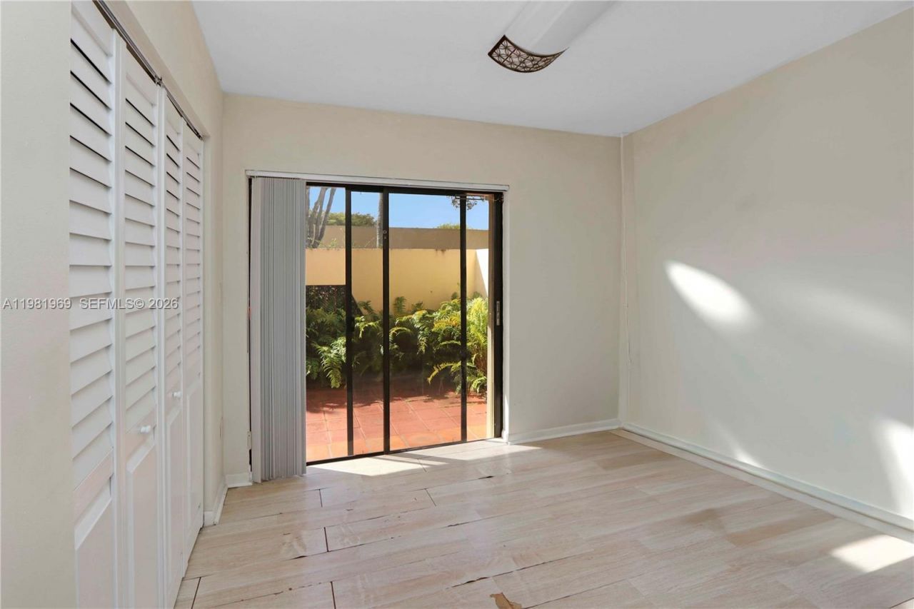 11721 SW 112th Ter , Miami, FL 33186 Photo