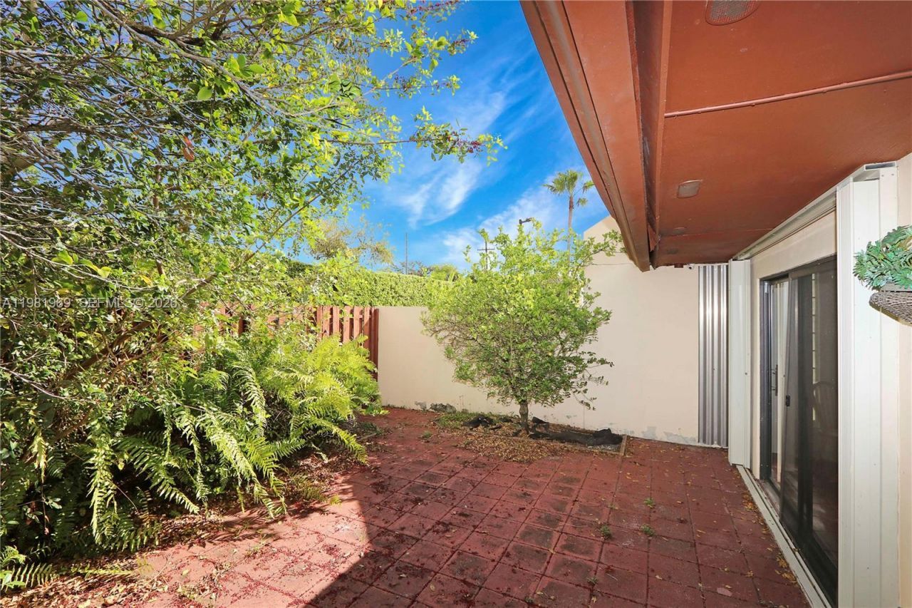 11721 SW 112th Ter , Miami, FL 33186 Photo