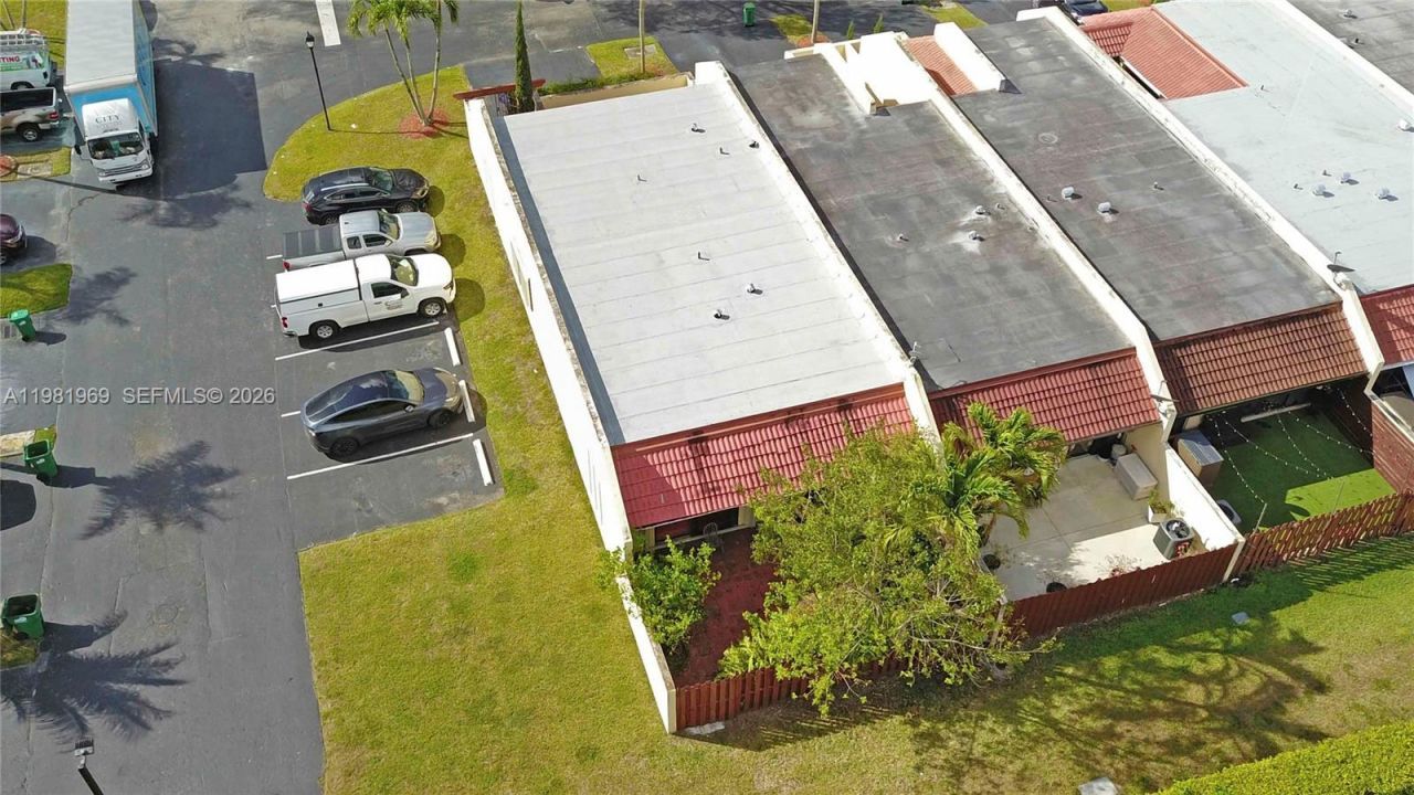 11721 SW 112th Ter , Miami, FL 33186 Photo