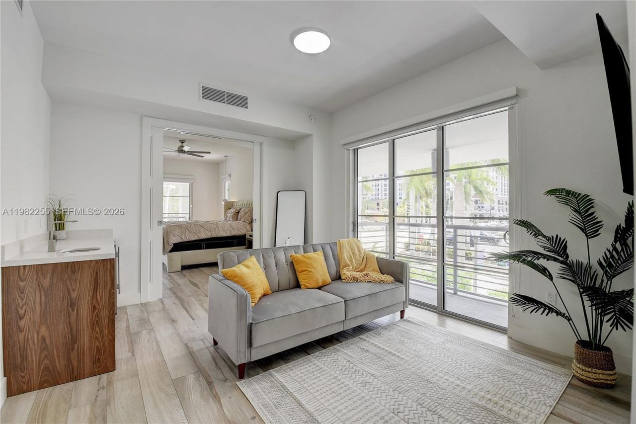 155 E Boca Raton Rd, Unit TH1, Boca Raton, FL 33432 Photo