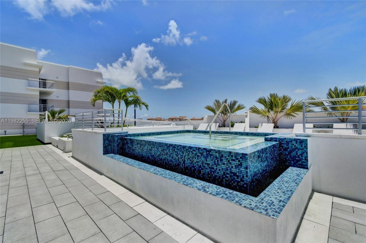 155 E Boca Raton Rd, Unit TH1, Boca Raton, FL 33432 Photo