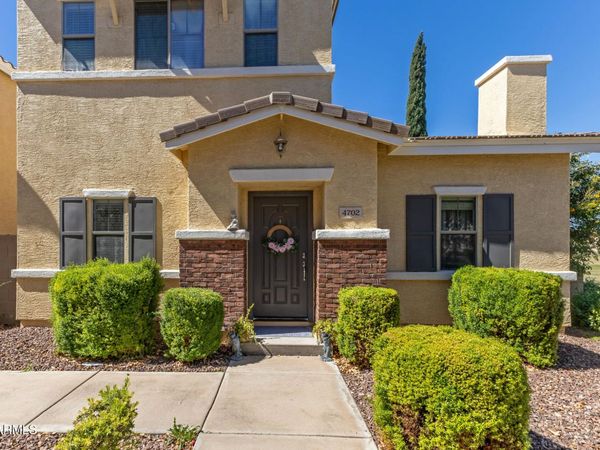 4702 E OLNEY Avenue, Gilbert, AZ 85234