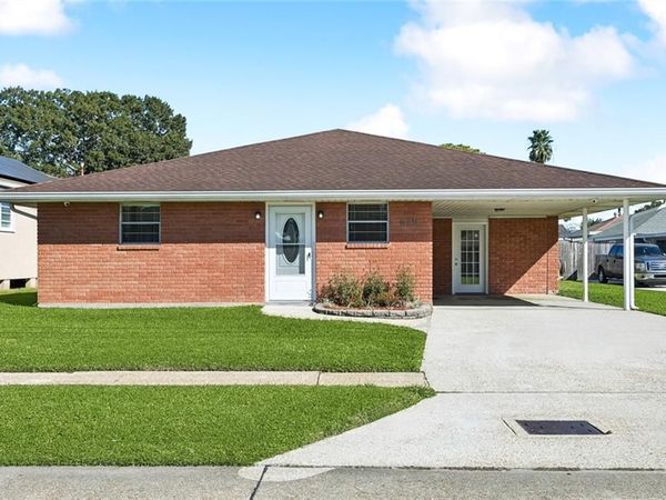 619 BELLANGER Street , Harvey, LA 70058