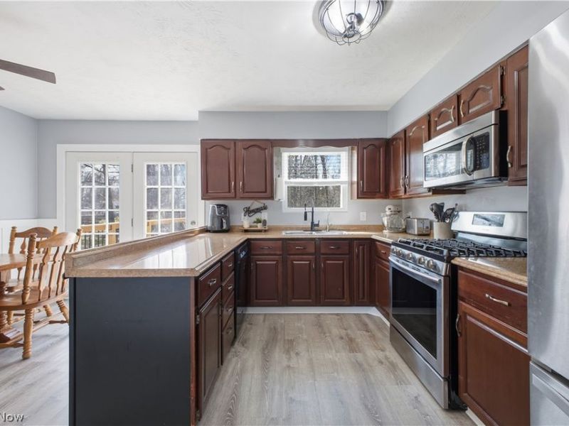 1764 Dumont Drive, Mineral Ridge, OH 44440 Photo 2