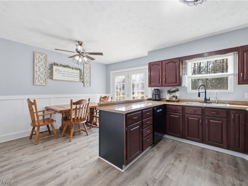 1764 Dumont Drive, Mineral Ridge, OH 44440 Photo 3