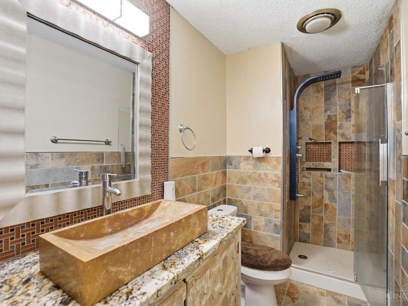 6042 Cinnamon Tree Court, Clayton, OH 45322 Photo 14