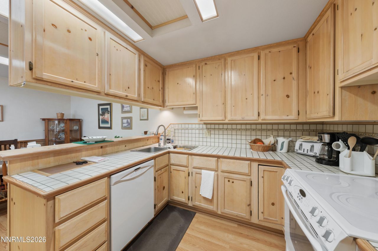 1016 Aspen Grove Circle, Minden, NV 89423 Photo