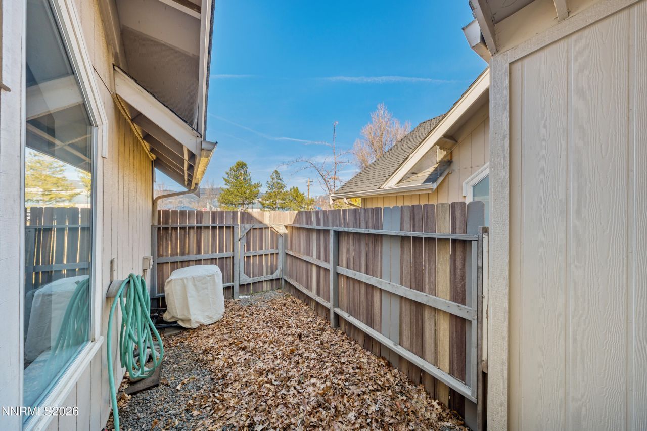 1016 Aspen Grove Circle, Minden, NV 89423 Photo