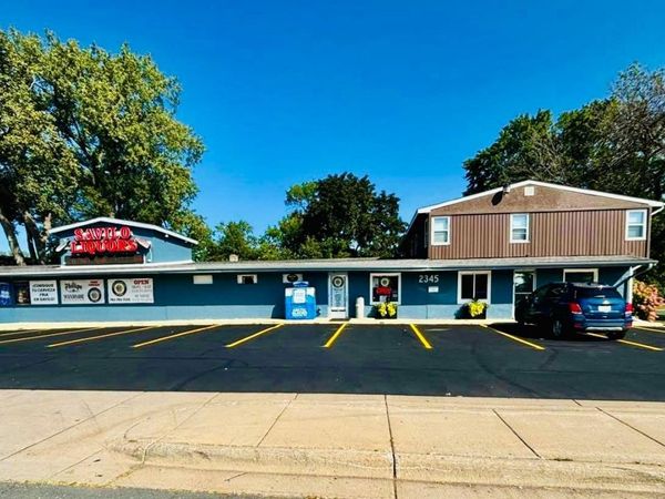 2345 County Road H2 , Mounds View, MN 55112