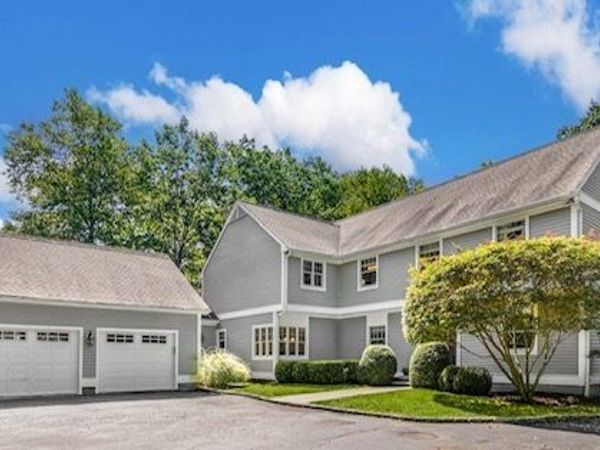 9 Pepperbush, Weston, CT 06883