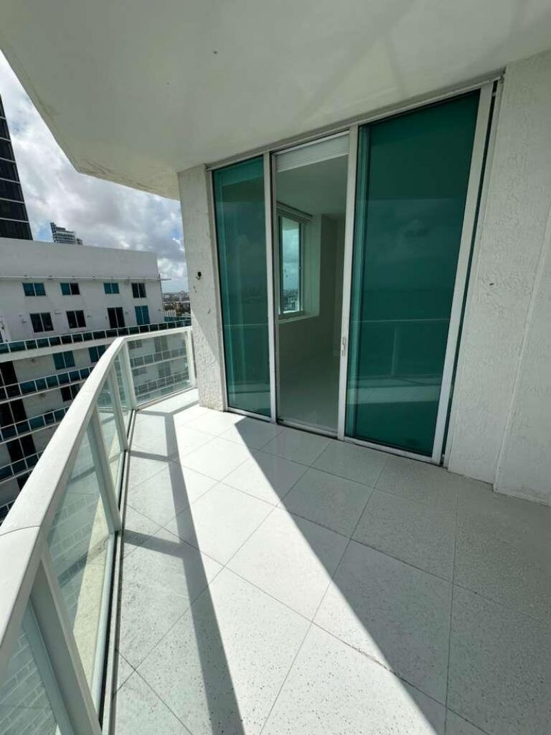 665 NE 25th Street, Unit 2601, Miami, FL 33137 Photo