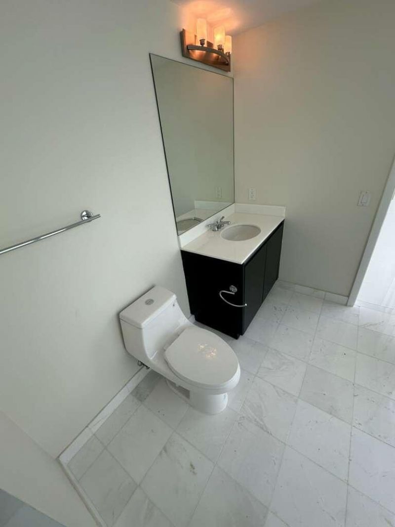 665 NE 25th Street, Unit 2601, Miami, FL 33137 Photo