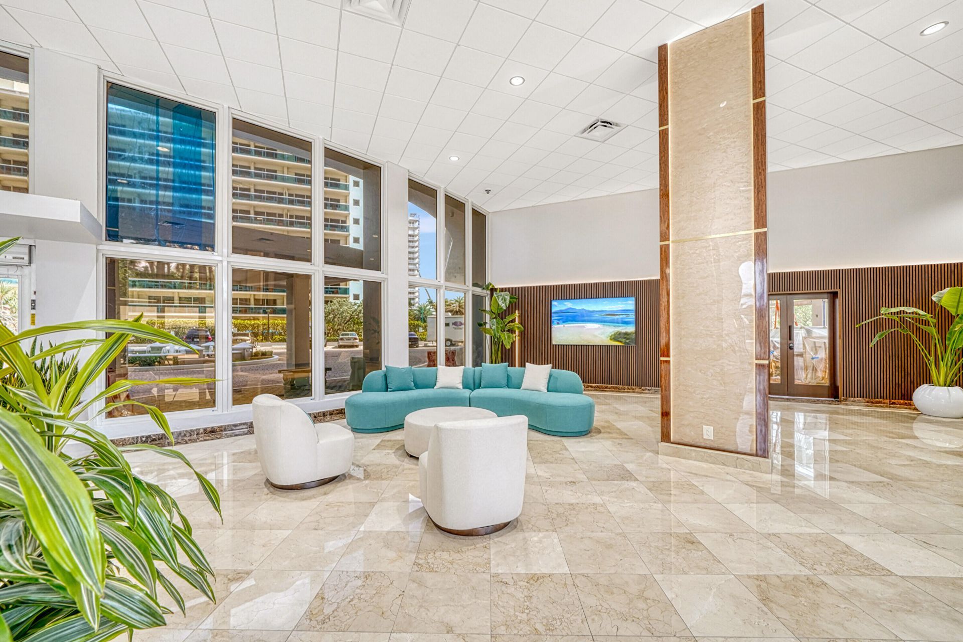 4100 Galt Ocean Drive, Unit 305, Fort Lauderdale, FL 33308 Photo