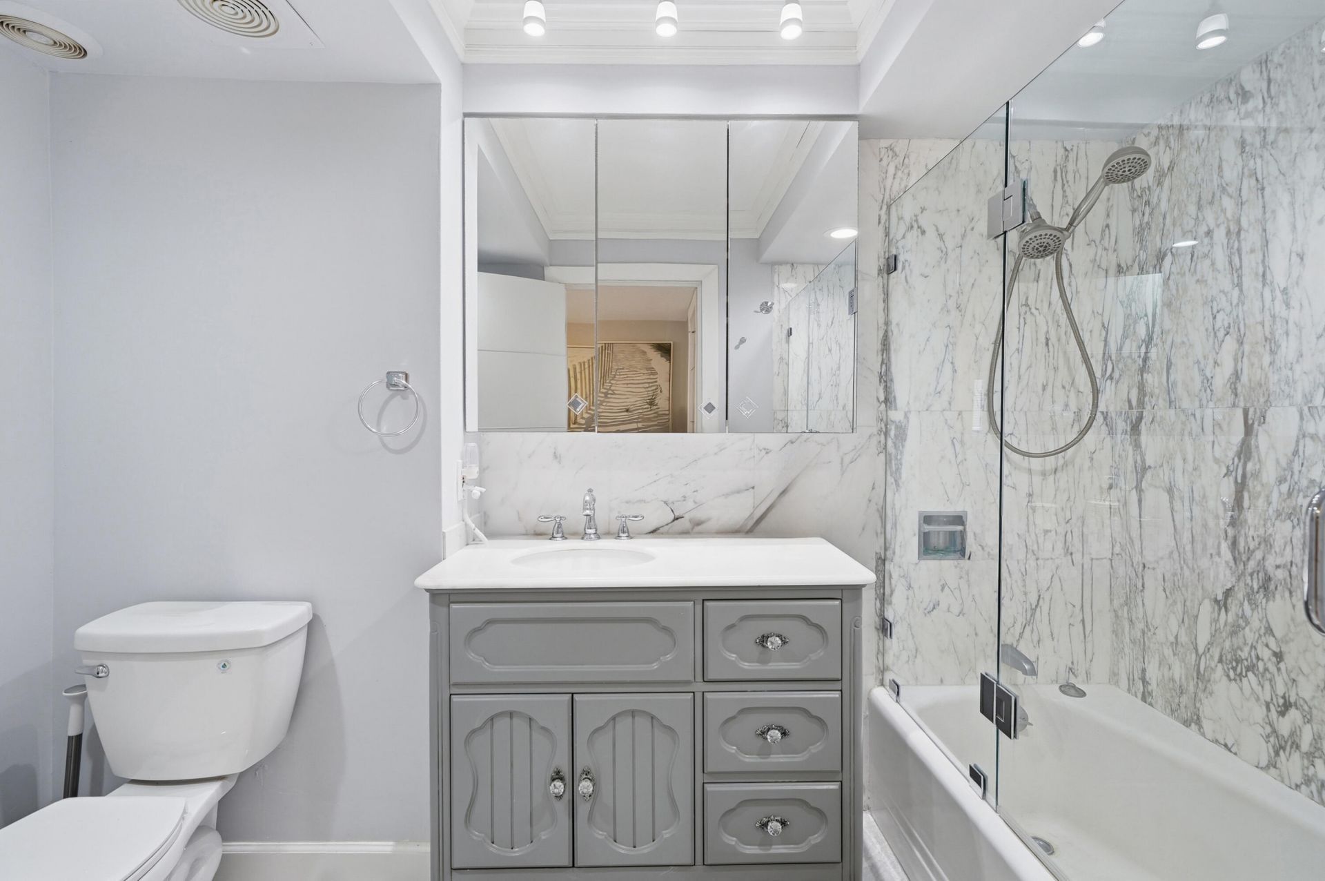 4100 Galt Ocean Drive, Unit 305, Fort Lauderdale, FL 33308 Photo