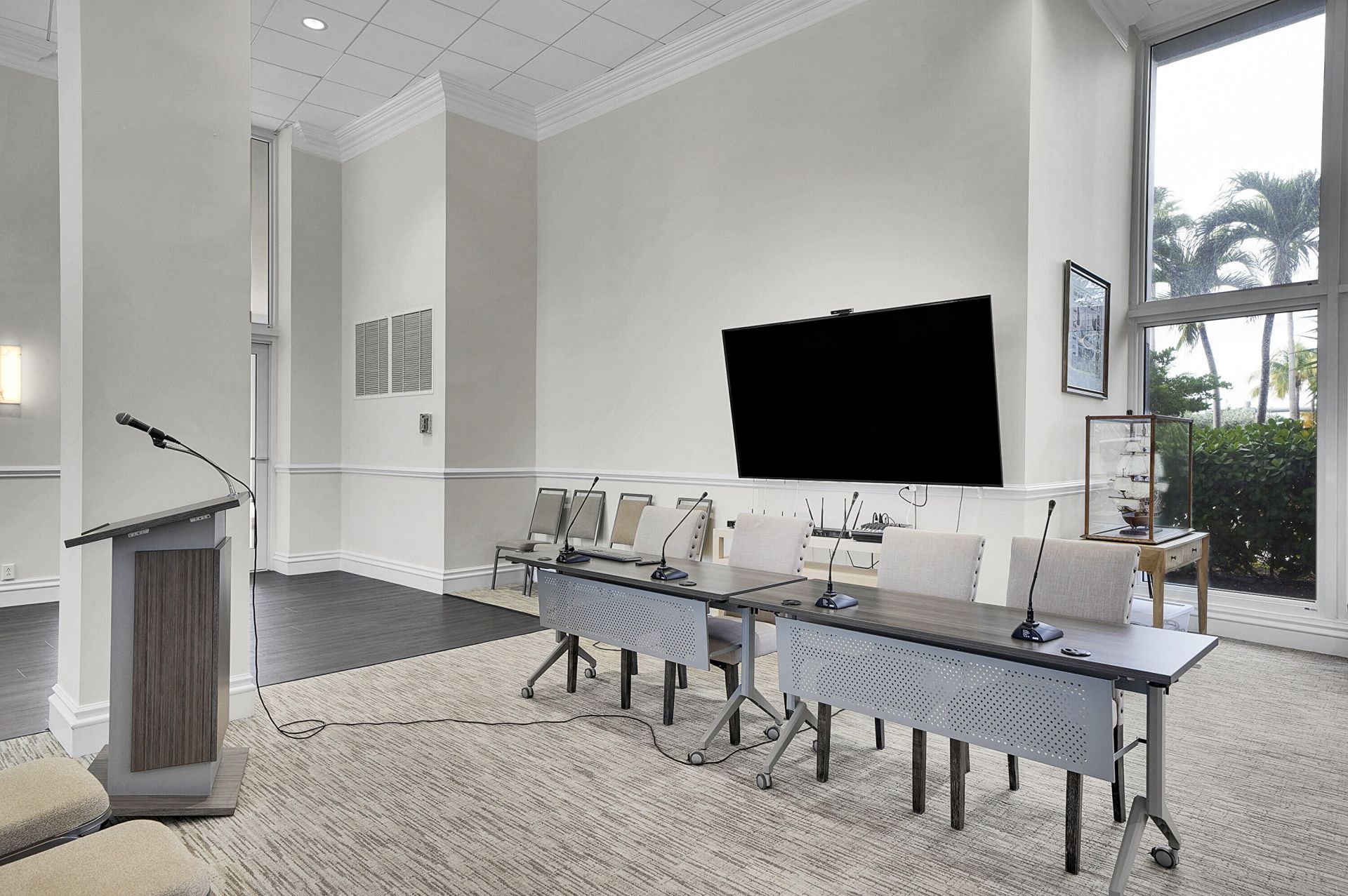 4100 Galt Ocean Drive, Unit 305, Fort Lauderdale, FL 33308 Photo