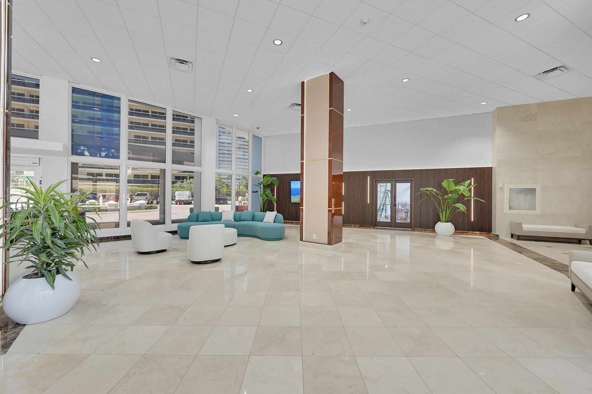 4100 Galt Ocean Drive, Unit 305, Fort Lauderdale, FL 33308 Photo