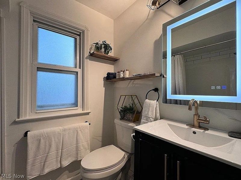 25725 Cook Road, Olmsted Falls, OH 44138 Photo 9