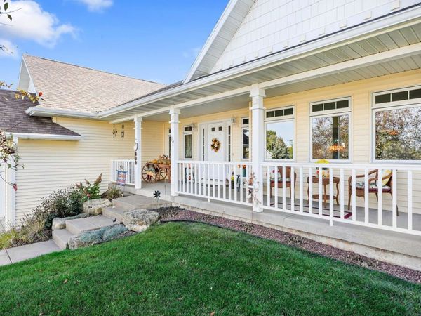 17 Pheasant Pt., Dodgeville, WI 53533