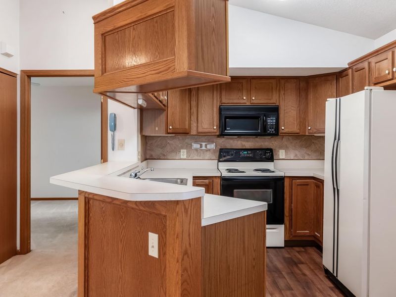 1206 Hillview Circle E, Newark, OH 43055 Photo 16