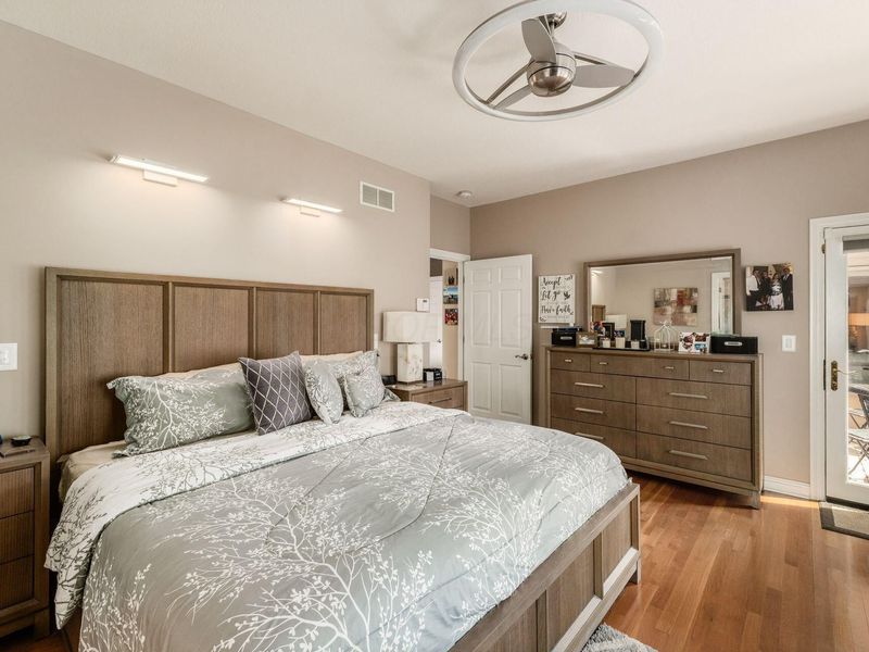 586 Pinegrove Place, Columbus, OH 43230 Photo 19