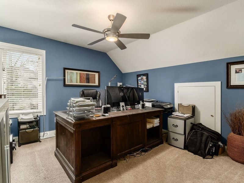 586 Pinegrove Place, Columbus, OH 43230 Photo 20