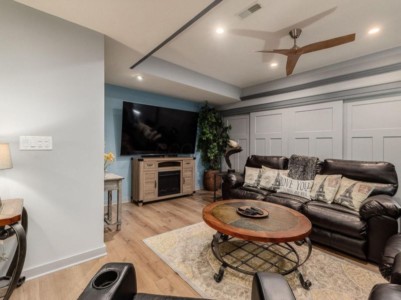 586 Pinegrove Place, Columbus, OH 43230 Photo 26