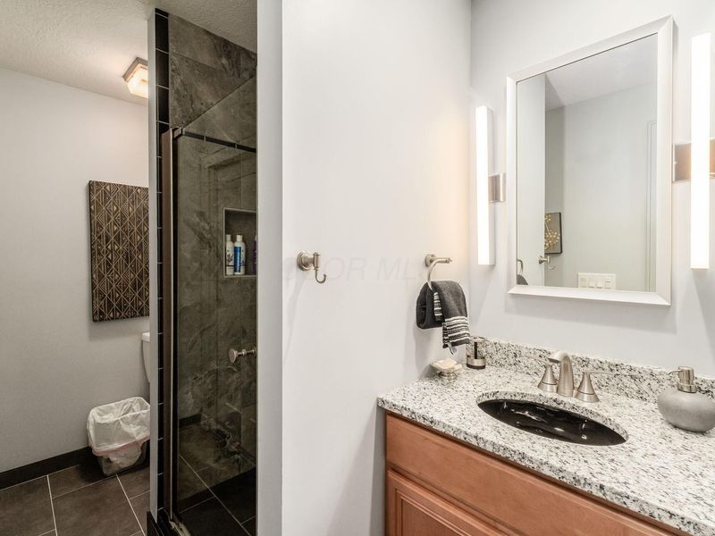 586 Pinegrove Place, Columbus, OH 43230 Photo 26