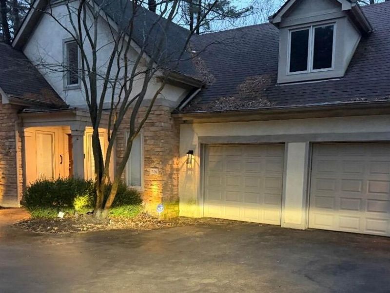 586 Pinegrove Place, Columbus, OH 43230 Photo 3