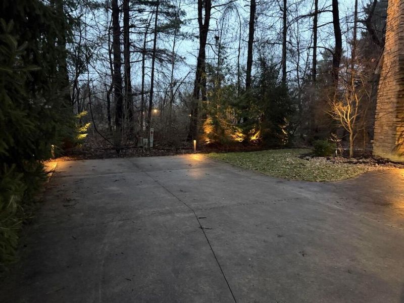 586 Pinegrove Place, Columbus, OH 43230 Photo 5