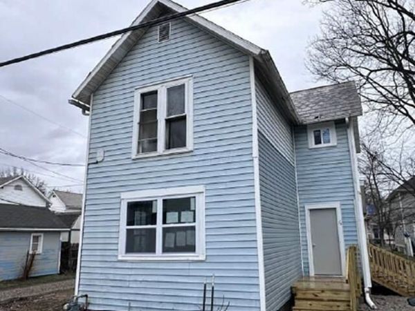 6 Elliott Street , Mount Vernon, OH 43050