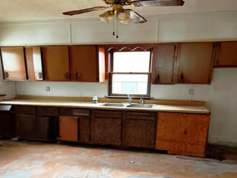 6 Elliott Street , Mount Vernon, OH 43050 Photo 5