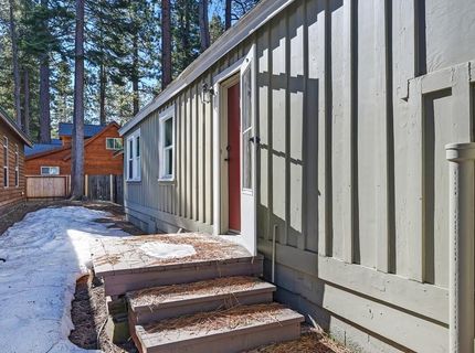 1099 Tata Ln, South Lake Tahoe, CA 96150 Photo