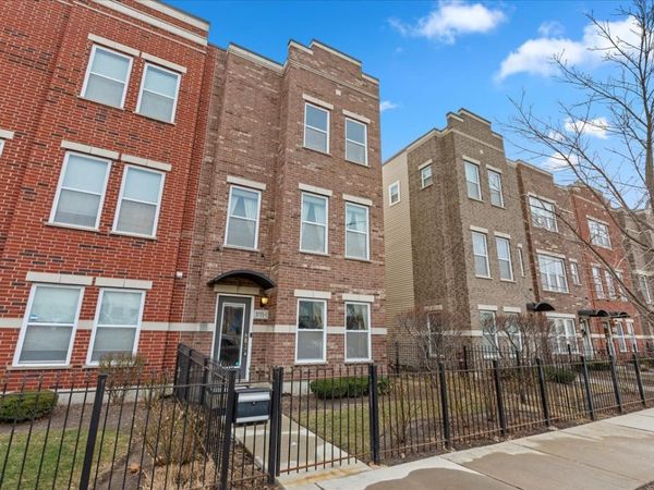 3755 S Morgan Street, Unit C, Chicago, IL 60609