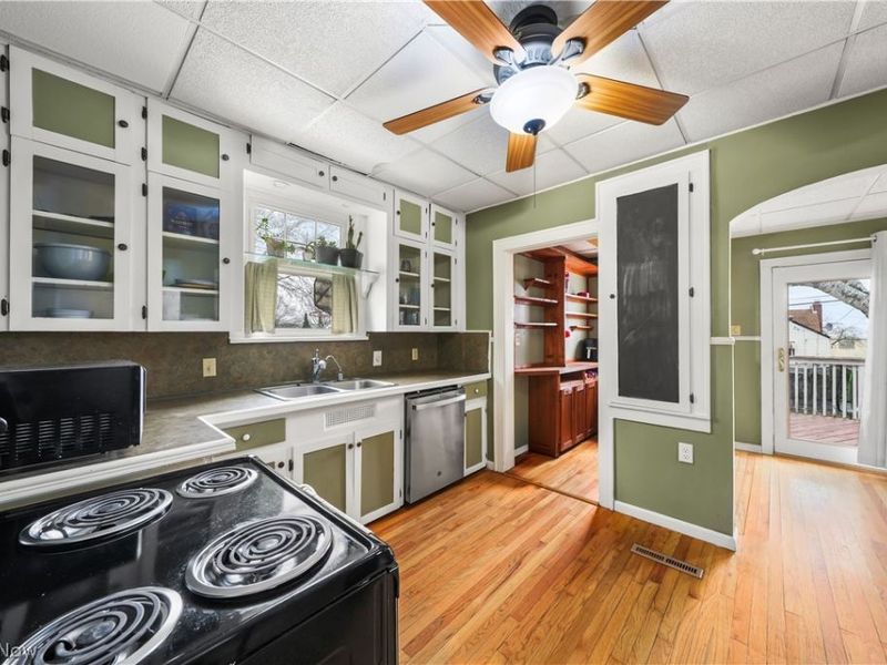 352 Bellflower Avenue NW, Canton, OH 44708 Photo 17