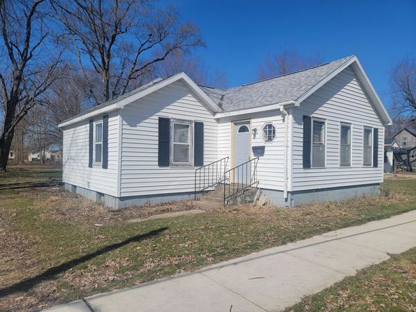 224 S Ruggles Street, Bronson, MI 49028