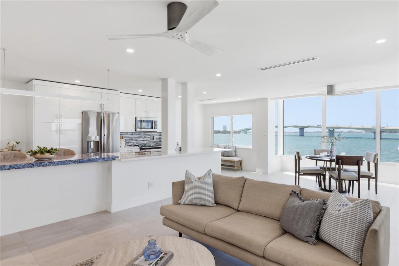 226 Golden Gate Point, Unit 34, Sarasota, FL 34236 Photo