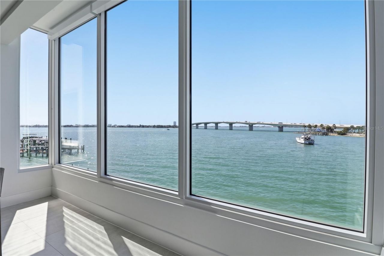 226 Golden Gate Point, Unit 34, Sarasota, FL 34236 Photo