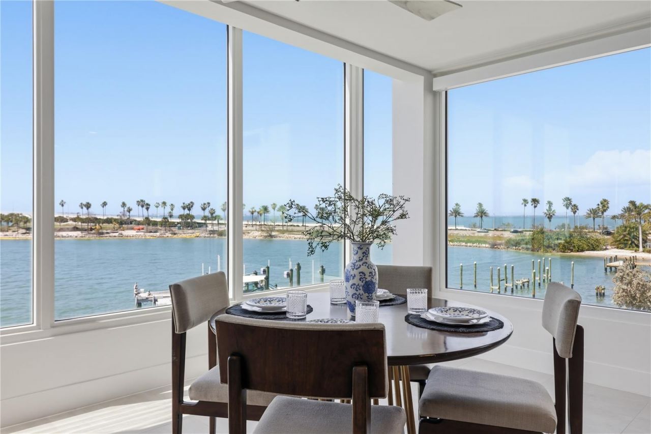 226 Golden Gate Point, Unit 34, Sarasota, FL 34236 Photo