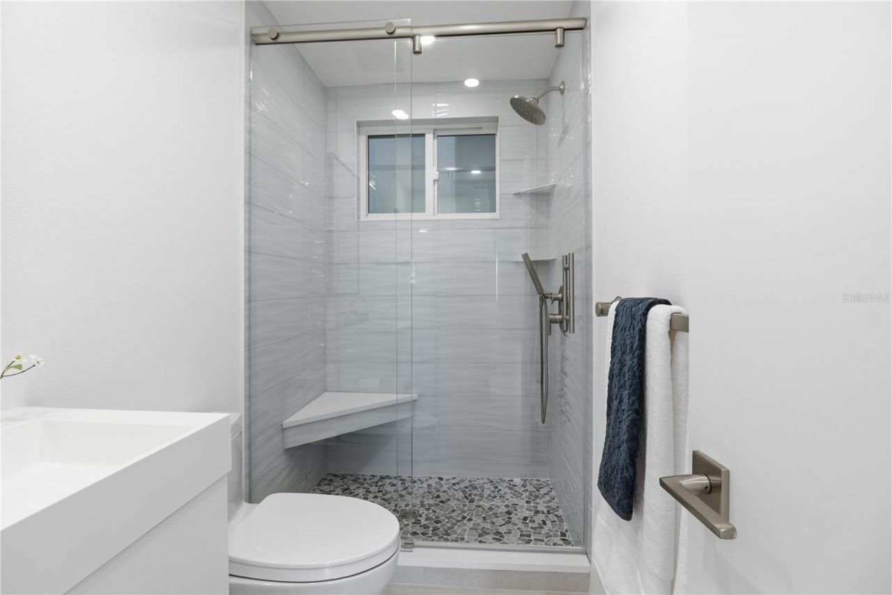 226 Golden Gate Point, Unit 34, Sarasota, FL 34236 Photo