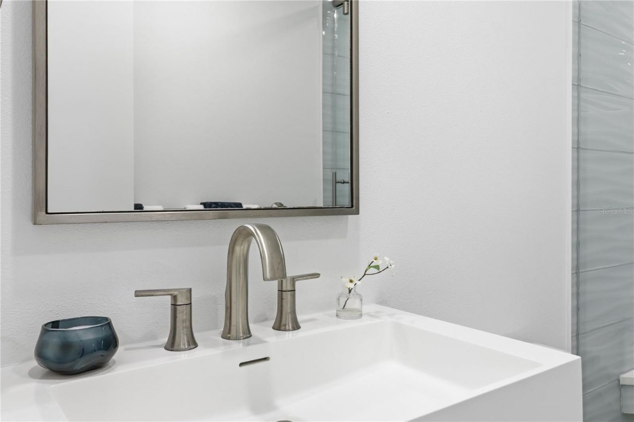 226 Golden Gate Point, Unit 34, Sarasota, FL 34236 Photo