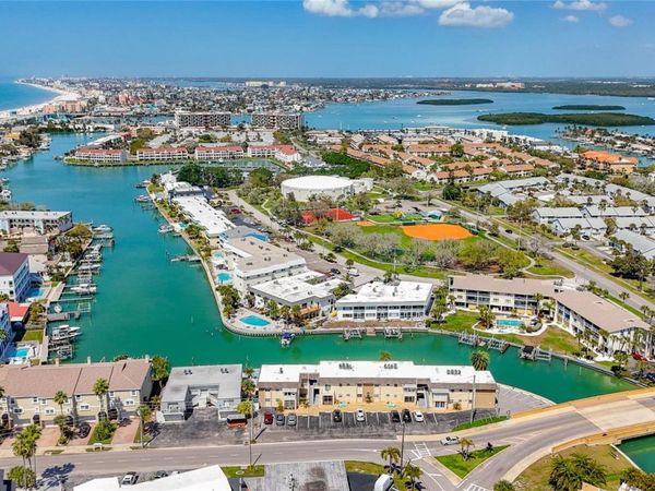 184 117TH AVENUE, Unit 2, TREASURE ISLAND, FL 33706