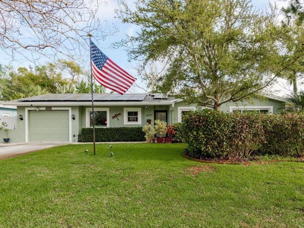 6377 13TH AVENUE N, ST PETERSBURG, FL 33710