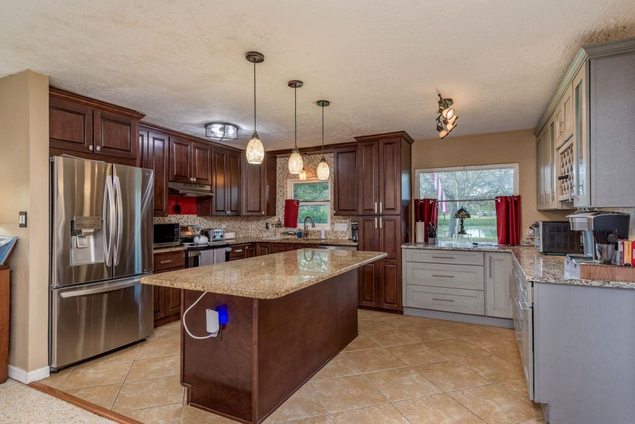 6377 13th Avenue N, Saint Petersburg, FL 33710 Photo