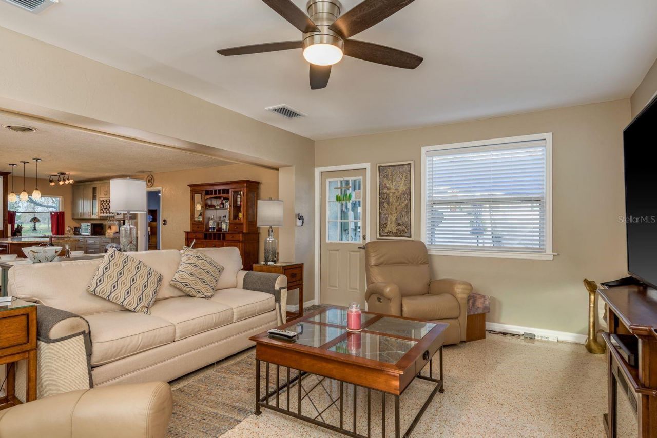 6377 13th Avenue N, Saint Petersburg, FL 33710 Photo