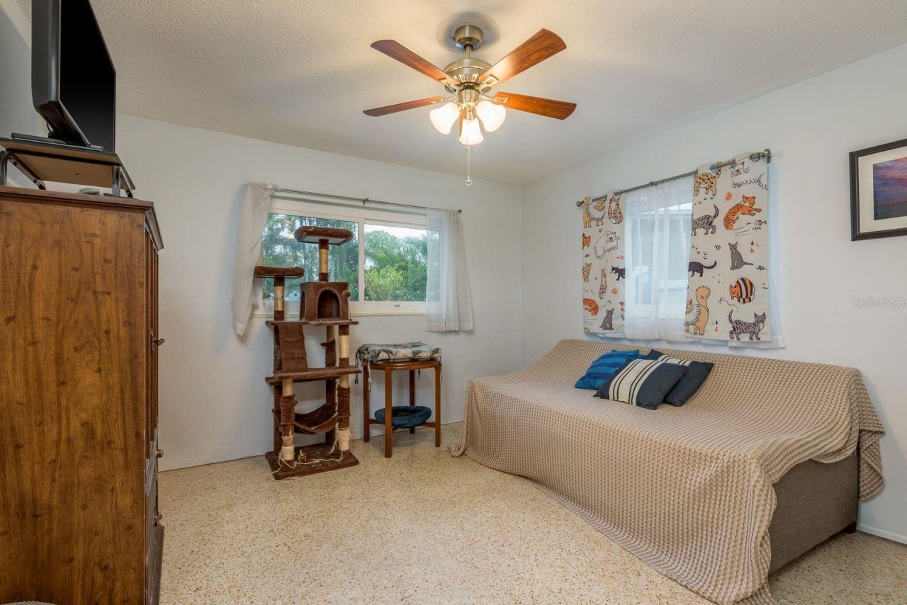 6377 13th Avenue N, Saint Petersburg, FL 33710 Photo