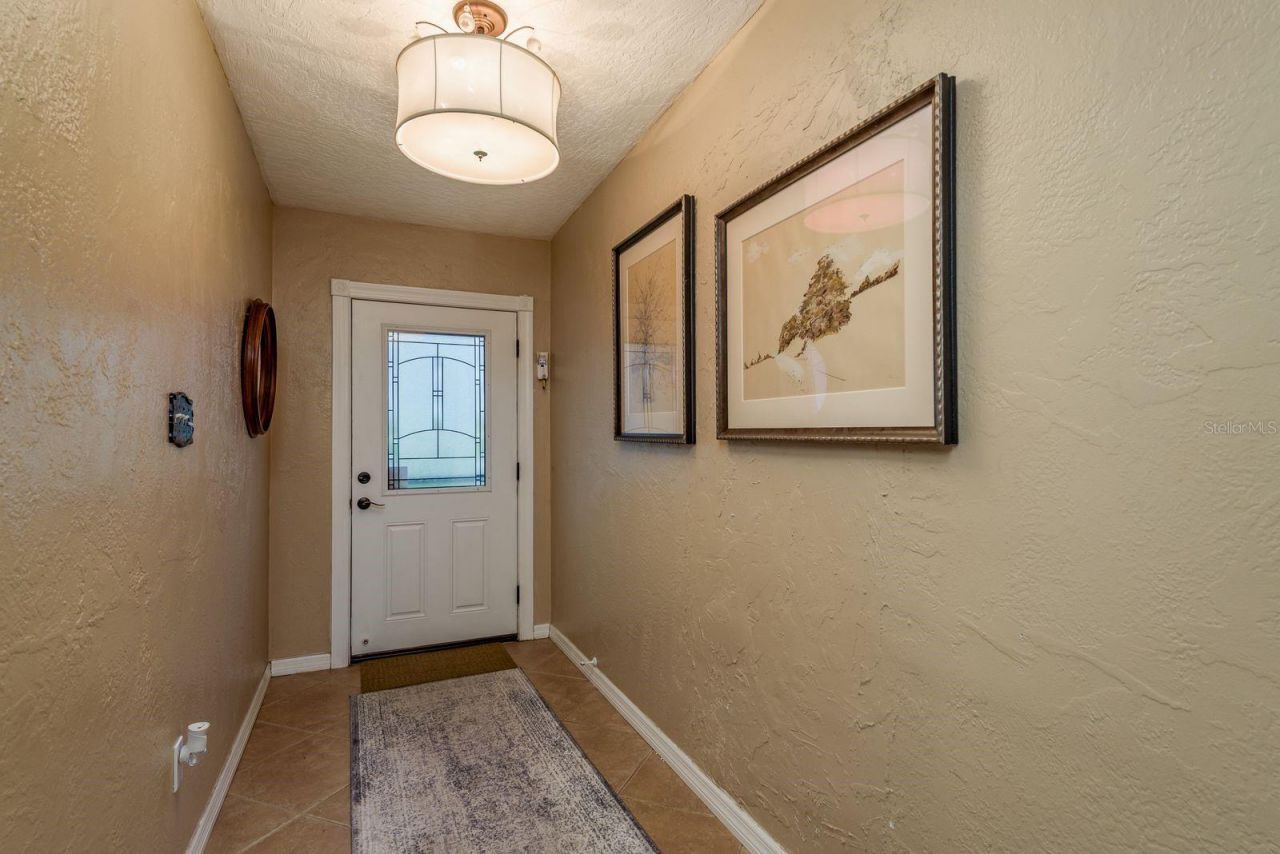 6377 13th Avenue N, Saint Petersburg, FL 33710 Photo