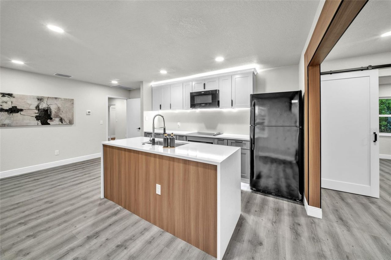 5418 6th Avenue S, Saint Petersburg, FL 33707 Photo