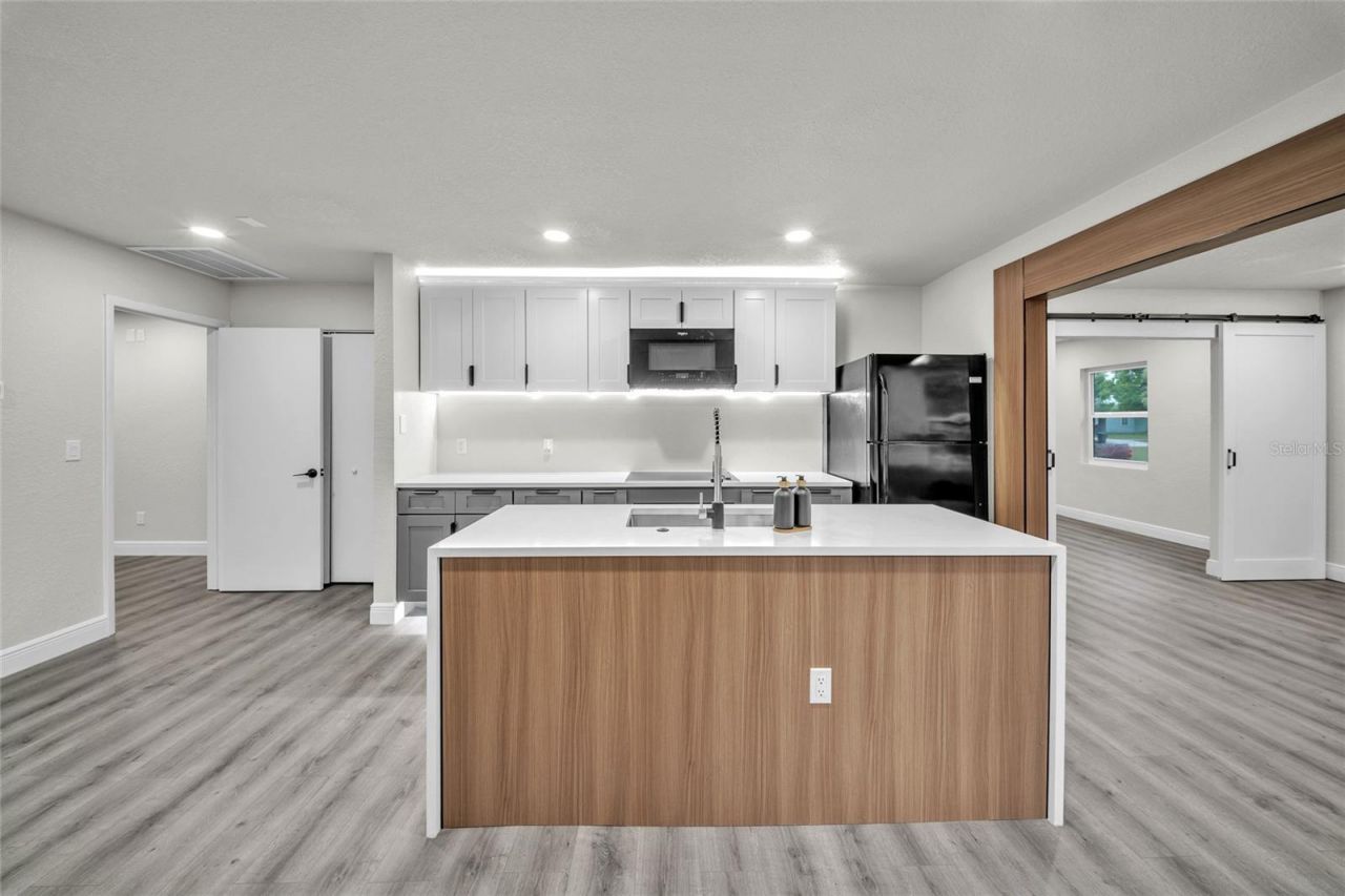 5418 6th Avenue S, Saint Petersburg, FL 33707 Photo