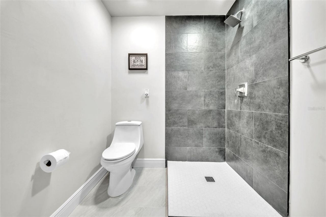 5418 6th Avenue S, Saint Petersburg, FL 33707 Photo