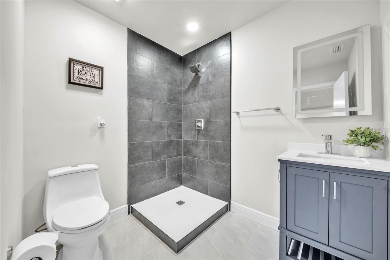 5418 6th Avenue S, Saint Petersburg, FL 33707 Photo